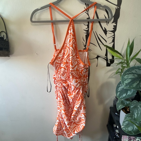 Forever 21 Ruched Dress - Picture 5 of 8